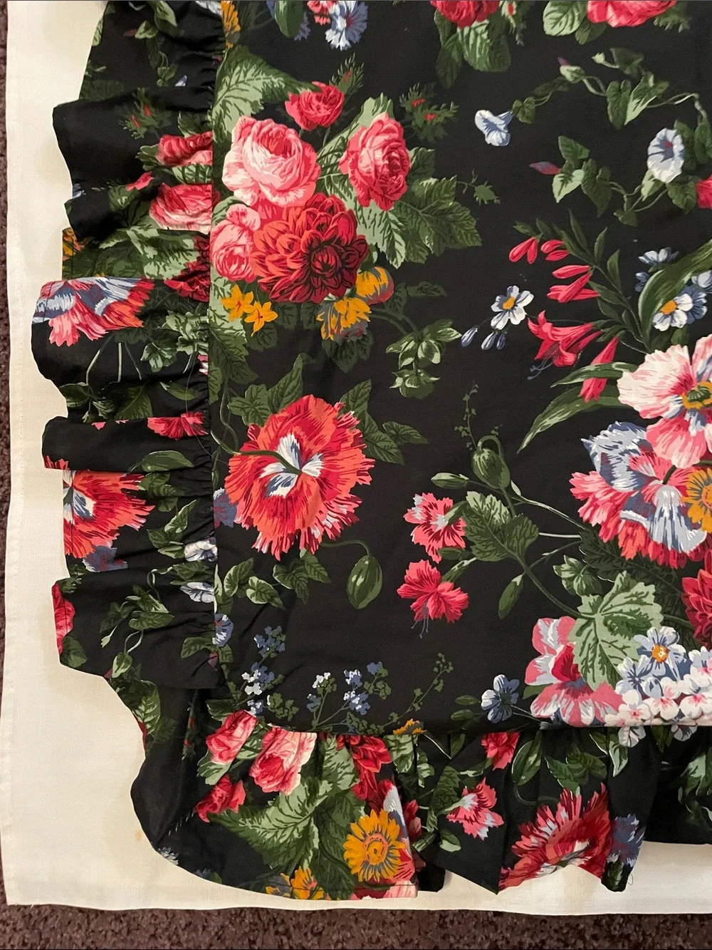 VTG Ralph Lauren Isadora Cossette Black Floral Ruffled Pillow Sham (2) Standard